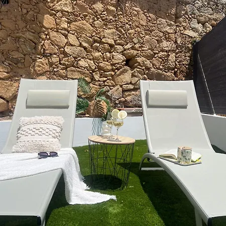 Holiday home Cerezashomes3